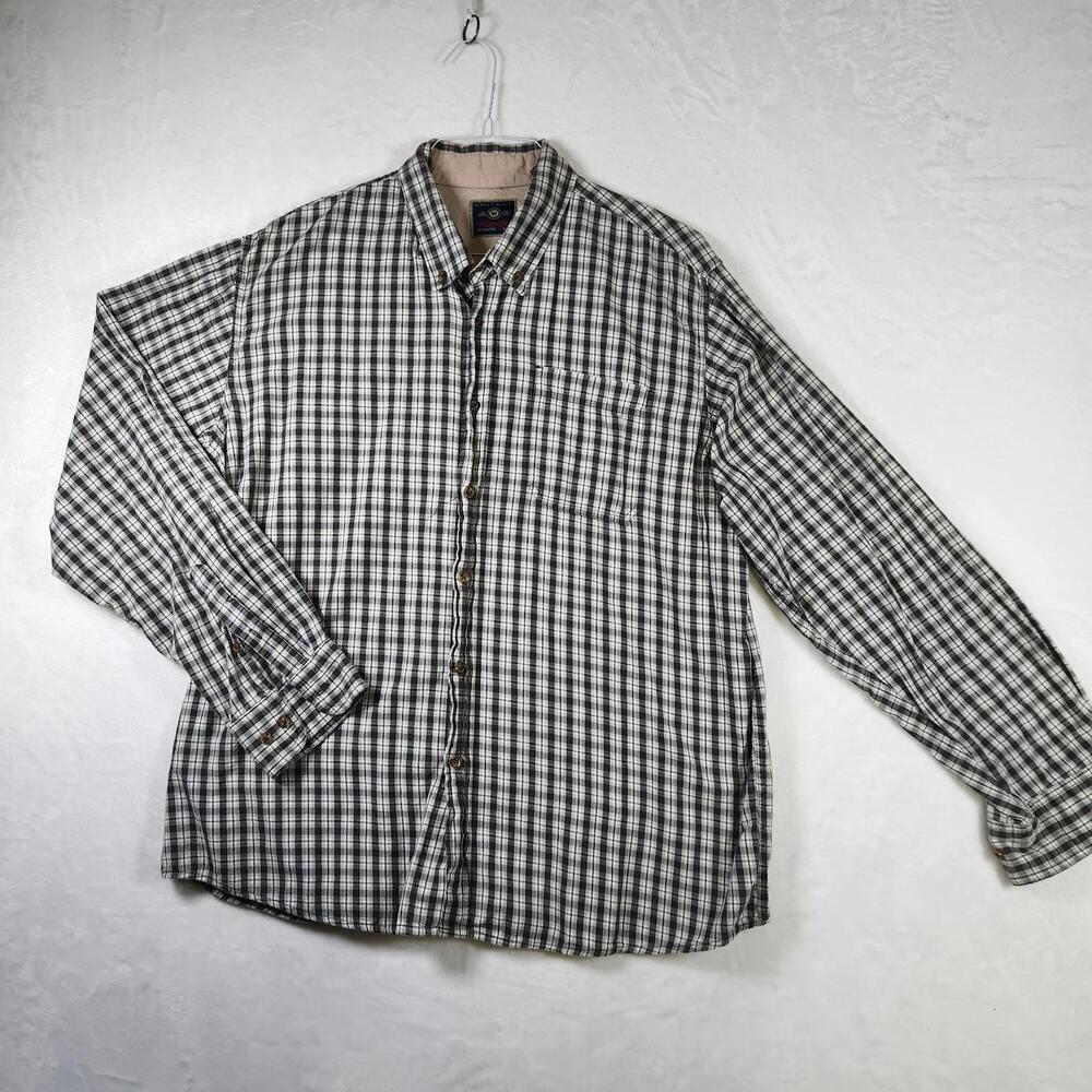 Wrangler Authentic XL Button Up Shirt Plaid Green Black White Long Sleeve Casual
